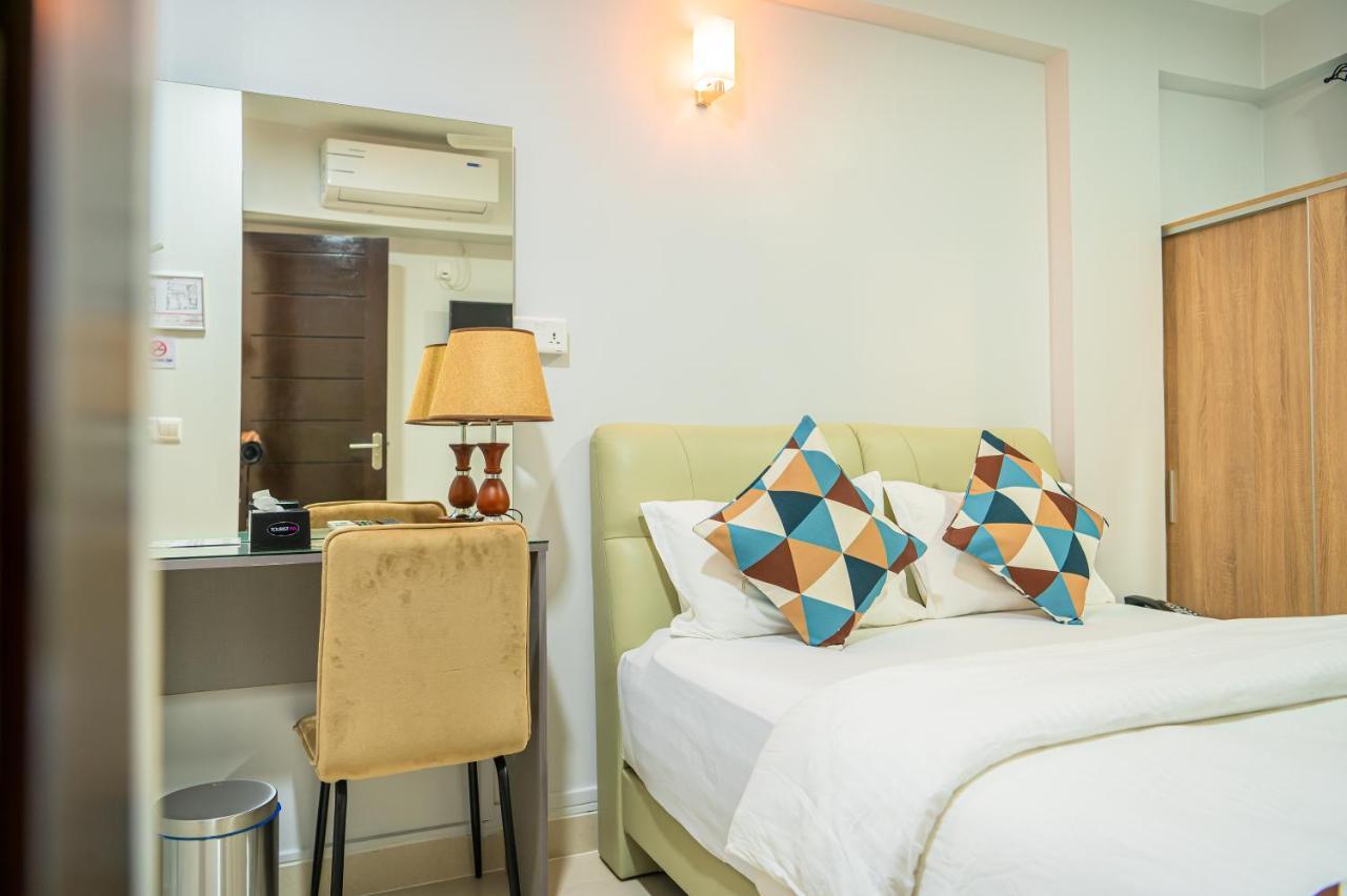 Tour Inn Malé Exteriör bild